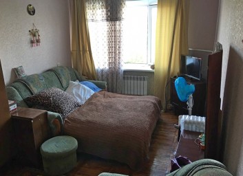 1-комнатная квартира с ремонтом и мебелью Осипенковский р-н, ул. Узбекистанская